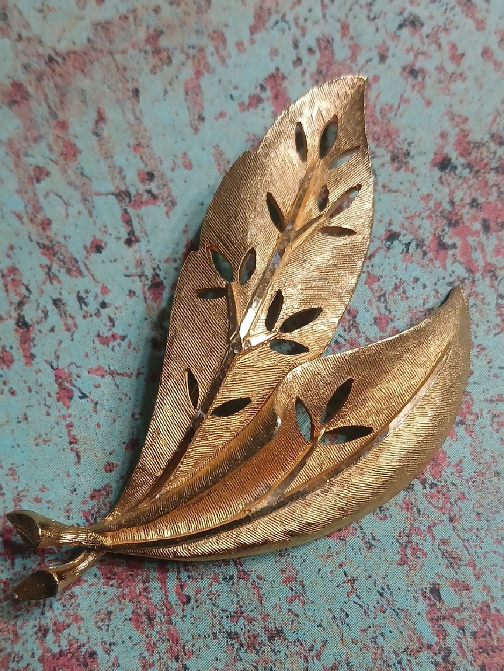 BSK Double-Gold Leaf Brooch